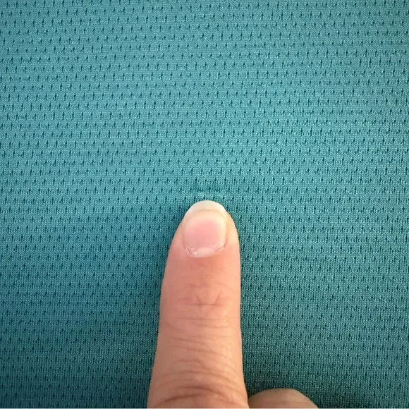 Gymshark Teal Active Crop Top with Yellow Logo Size S Women - Picture 7 of 8